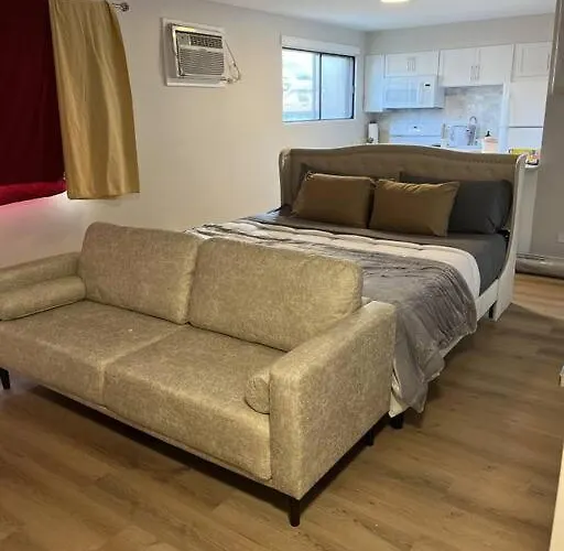 Luxury King Bed • Remodeled Safe Chicago Condo Appartement